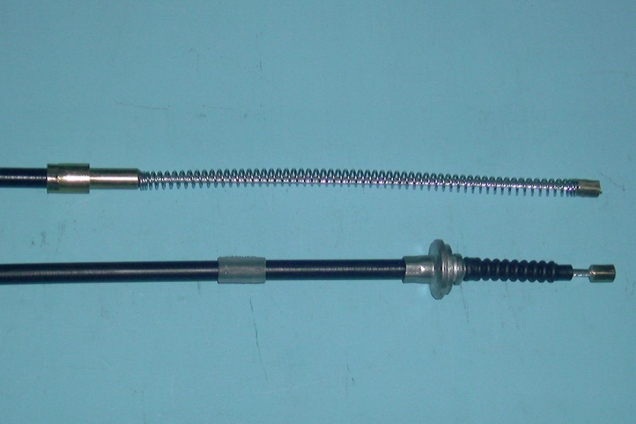 CABLE DE FRENO TRASERO  IZQUIERDO CHEVROLET SILVERADO 97/...G.BLAZER - D-20 - C-20 (1032 MM)