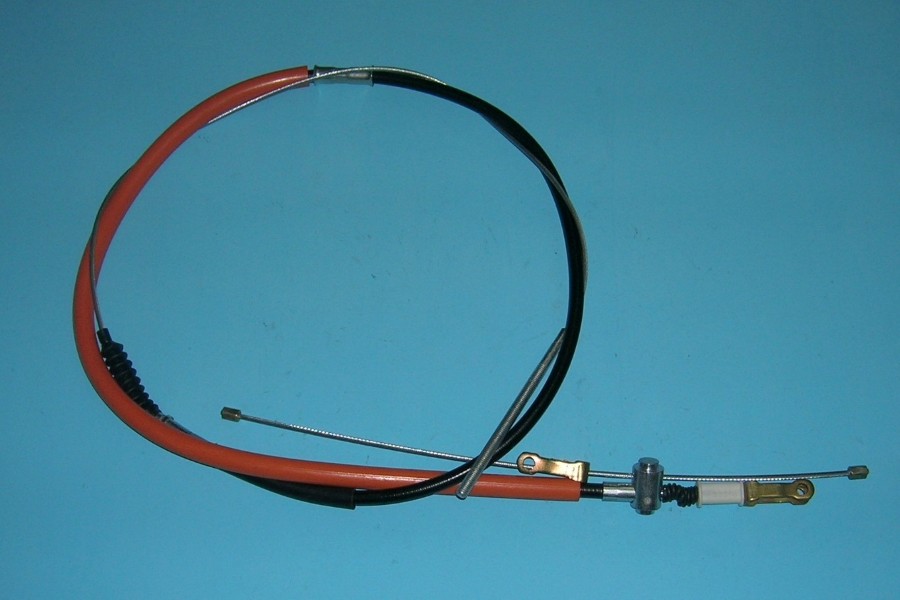 CABLE DE FRENO ENTRE RUEDAS  TOYOTA HILUX 97/2001 4X4   CABINA SIMPLE ( 2220 MM )